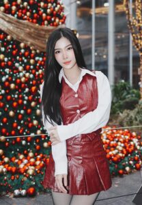 Nung-Ning-Alisa-ชุดแดง