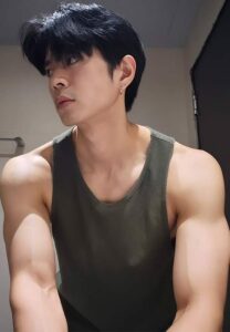 Bright-S-Sakunasillapin-กล้ามดี