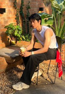 Bright-S-Sakunasillapin-หนุ่มหล่อ-AV