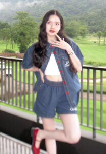 Mewww-สาวเที่ยว