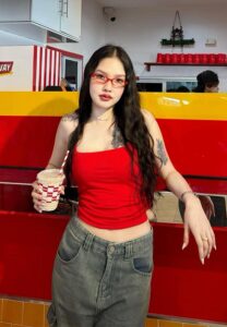 Mewww-เก๋ไก๋