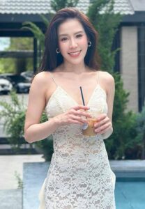 Pattranee-Jaruvanstit-ลุคหวาน