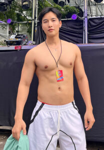 Thanawat-กางเกงขาว