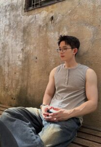 Kapaopeh-เสื้อกล้ามเทา-AV Kapaopeh-เสื้อกล้ามเทา-AV