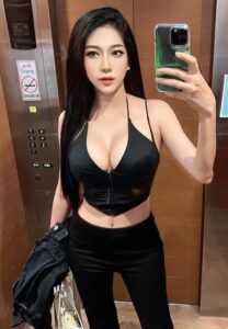 อร-ชุ-ดา เซ็กซี่เกิน อร-ชุ-ดา เซ็กซี่เกิน