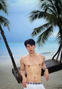 Keng Atthachai-019-Delightful