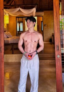 Keng Atthachai-022-Charming