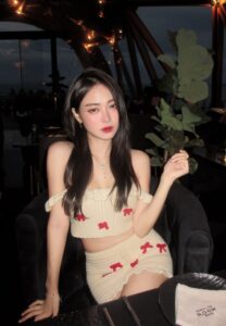 Ueay pornsawan-019-Beautiful