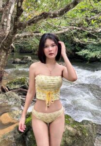 Ann Phimnara-004-Elegant