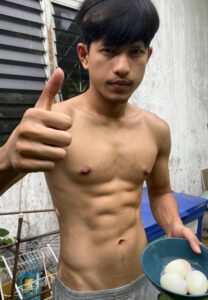 พล เอวหวาน-002-Attractive