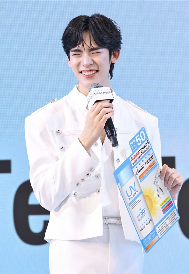ป๋อ ศุภการ ยิ้มสดใสบนเวทีอีเวนต์