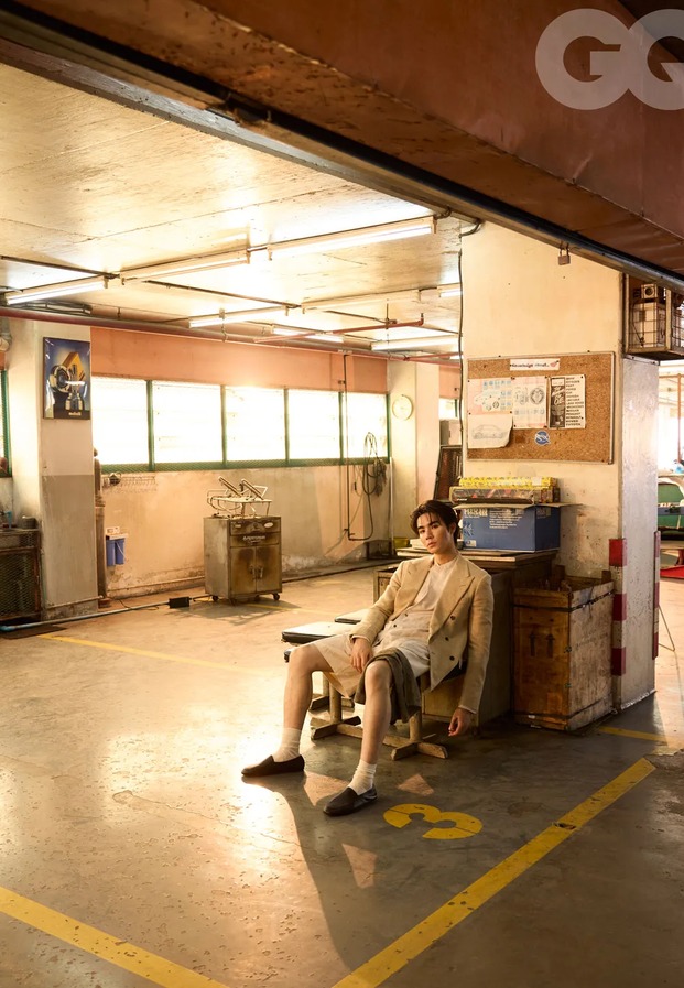 Zee Pruk ซี พฤกษ์ ถ่ายแบบเวิร์กช็อป โชว์รูปร่างสุดสตรอง